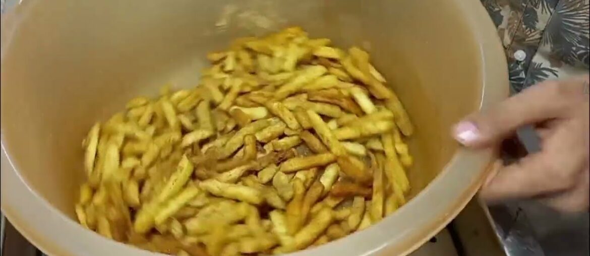 How to Make Crispy French Fries Recipe |Pakistani Street Food Aloo Chips|French Fries at Street Food