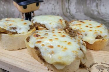 Super Simple French Onion Bruschetta