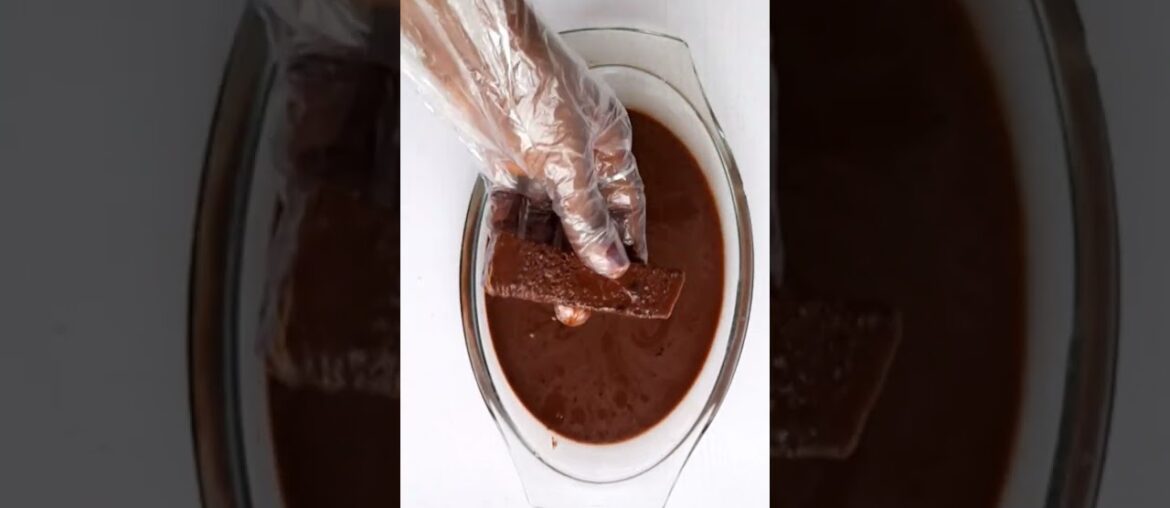 You will never want to make regular french toast again try this yummy chocolate French toast#shorts