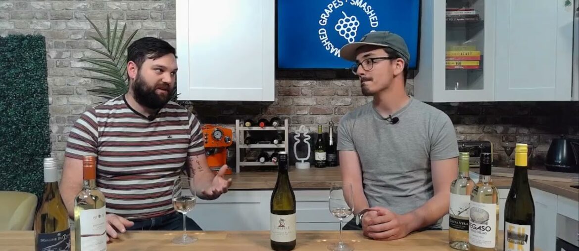Umbrele Sauvignon Blanc | Wine Tasting Video | Buy Wine Online | Smashed Grapes Umbrele Sauvignon Blanc | Wine Tasting Video | Buy Wine Online | Smashed Grapes