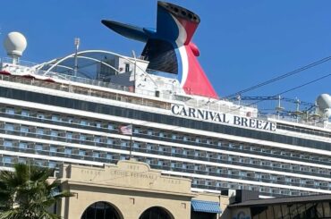 MY VERY FIRST CRUISE EXPERIENCE ON THE CARNIVAL BREEZE/WAS IT AWESOME?/WILL I EVER DO ANOTHER ONE?