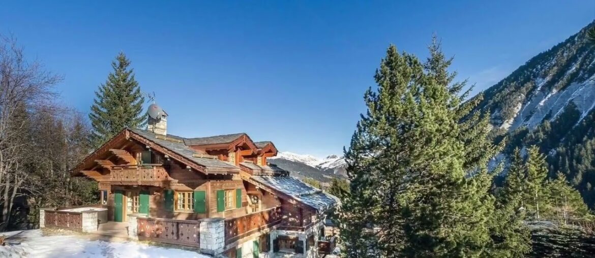 Splendid Holiday Chalet Rental in Courchevel France