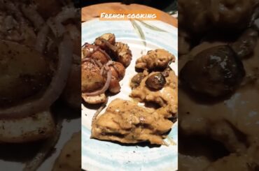#shorts French cooking ~ Grilled goat cheese on baguette / chicken wine cognac & mushrooms souce