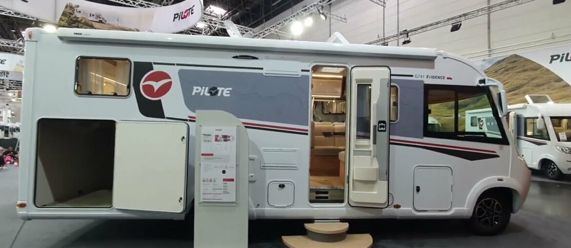 French integrated motorhome tour in under three minutes Pilote G741 Evidence French integrated motorhome tour in under three minutes Pilote G741 Evidence