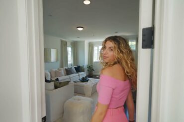 LA GIRL GIVES LA HOME TOUR