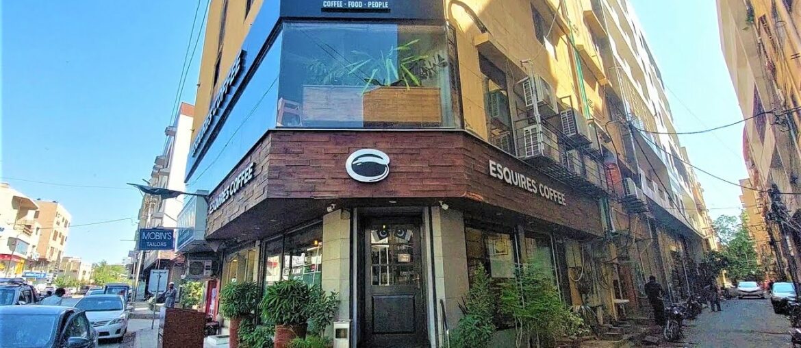 Spinach Egg Benedict, Mediterranean Omelette, Brioche French Toast, Salted Caramel Latte @ Esquires Spinach Egg Benedict, Mediterranean Omelette, Brioche French Toast, Salted Caramel Latte @ Esquires