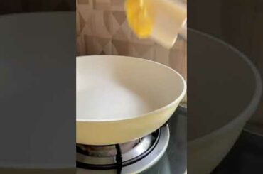 CINNAMON SUGAR FRENCH TOAST