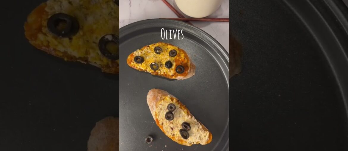 French baguette paneer salami toast #shorts #viral #foodie #asmr #youtube #trending #cooking #food