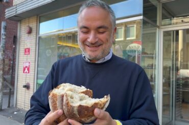 MONTREAL: Omega Park, The Wild Animals, Cheese, Bread, Local Food, Good Poutine, Fun...  Day 5