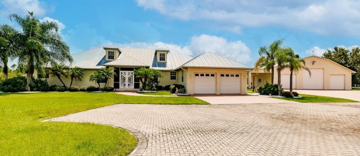 17801 Prairie Creek Blvd, Punta Gorda, FL