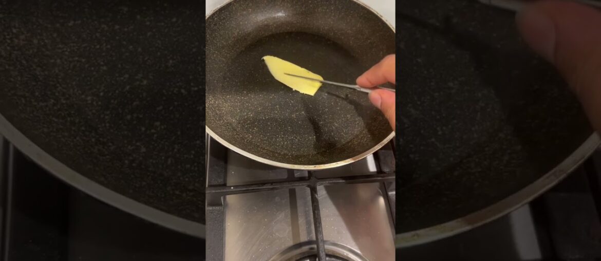 QUICK & EASY delicious French toast breakfast!  #quickrecipe #breakfast #frenchtoast #food #cooking