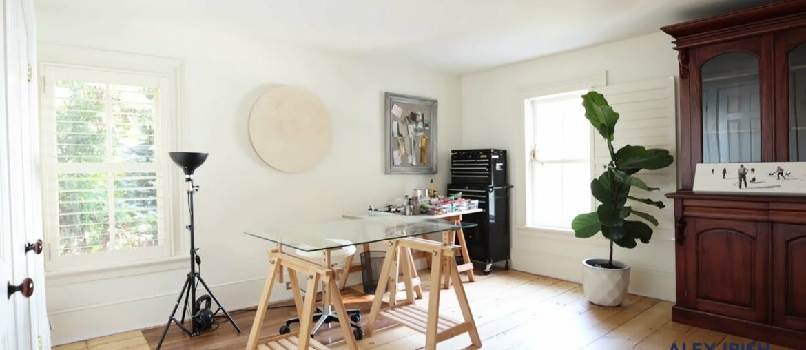 22 Reynolds Street, Oakville