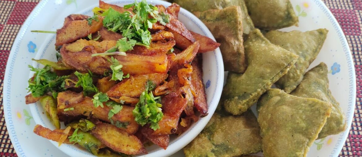 Breakfast Recipe. Green Triangle Puri With French Fries Sabzi Breakfast Recipe. Green Triangle Puri With French Fries Sabzi