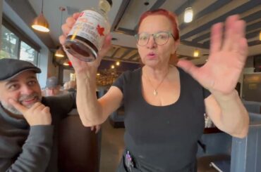 MONTREAL: Wara2 3enab, Lebanese Butchery, Syrian Food, Sports Bar, Graffiti, Walk in the Park. Day 6