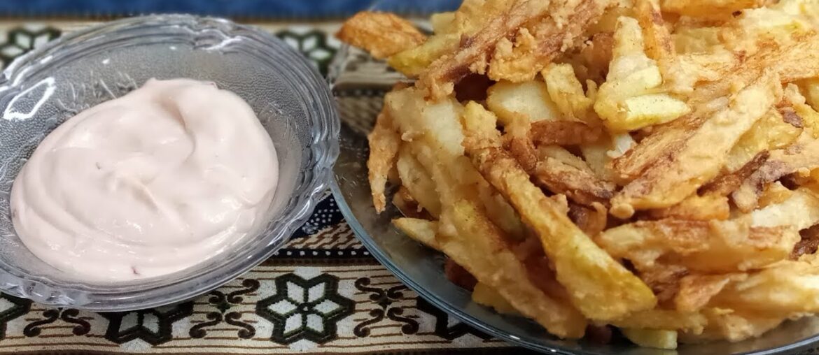 French fries with creamy sauce by loving food