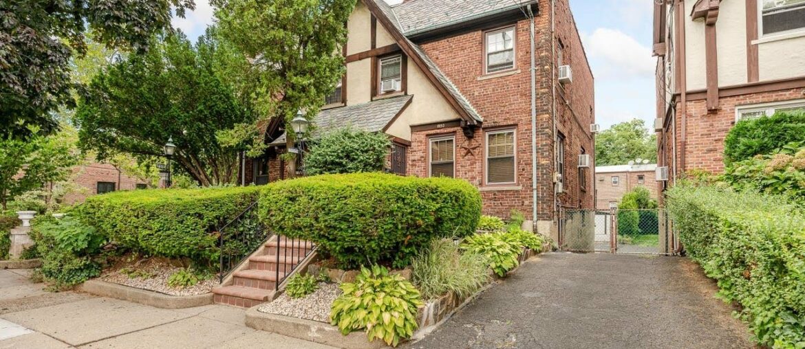 1852 Tenbroeck Ave, The Bronx, NY 1852 Tenbroeck Ave, The Bronx, NY