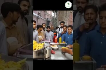 Crispy French Fries in only 50Rs Pakistani Street Food #shorts #pakistanistreetfood #pakistanifood
