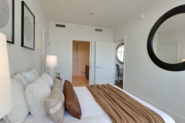 700 W E Street, 3104 MLS