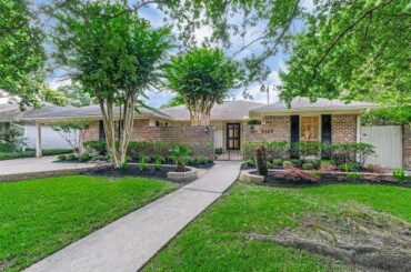 6122 Piping Rock Lane for rent in Houston, TX 77057 - Residential