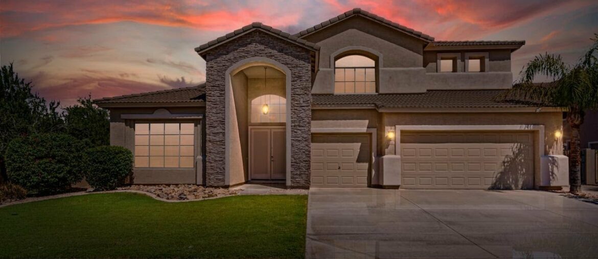 1666 E Carob Dr, Chandler, AZ