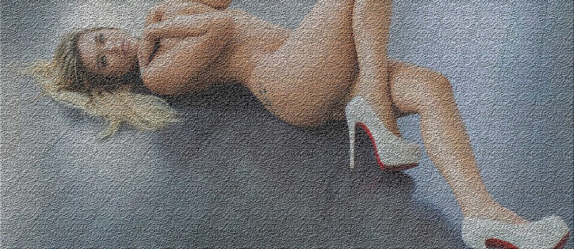 Otilia – French Kiss new music new video Otilia - French Kiss new music new video