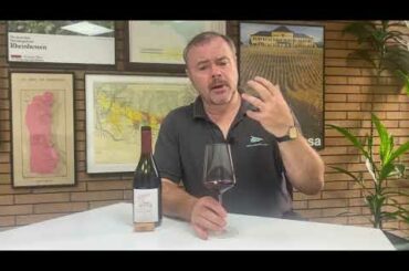 Wine Review: Domaine Jules Desjourneys Fleurie La Chapelle des Bois 2012