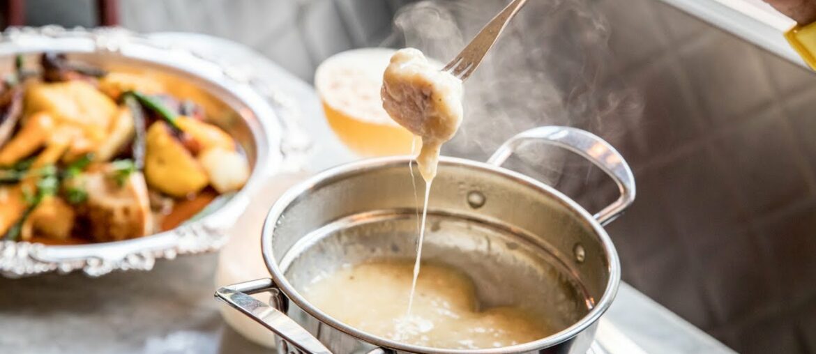 Le Swan is Toronto's late-night French restaurant