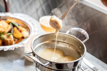 Le Swan is Toronto's late-night French restaurant