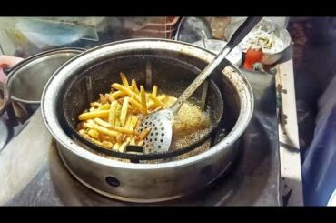 crispy french fries aloo fingers chips | potatoes fingers chips | street food pakistan