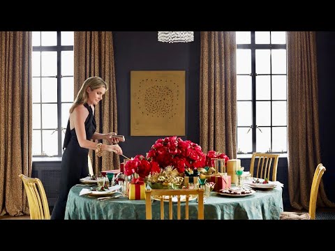 A Review: Entertaining Beautifully by Aerin Lauder Christmas Tablescapes & Decorating Ideas 2022 A Review: Entertaining Beautifully by Aerin Lauder Christmas Tablescapes & Decorating Ideas 2022