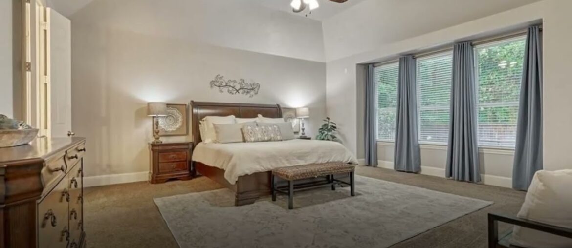 138 Madeline Lane, Montgomery, TX 77316