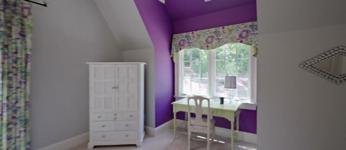 French Country Manor Overlooking the Fairway