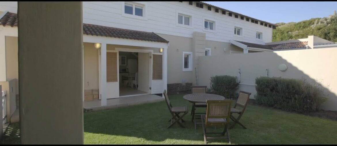 FABULOUS DUPLEX UNIT ON THE BEACH FABULOUS DUPLEX UNIT ON THE BEACH