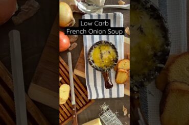 Low Carb French Onion Soup Recipe #lowcarb #frenchonionsoup #soup #soupseason