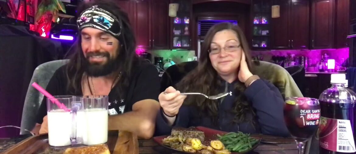 Pumpkin Pie Stuffed French Toast / Steak