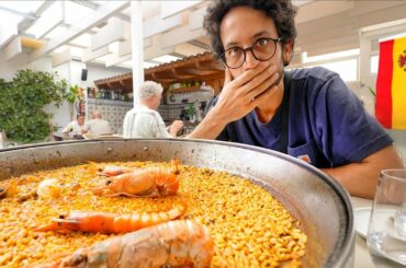 I Never Had REAL PAELLA Before... (Valencia, Spain)