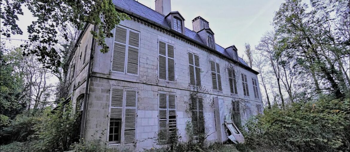 MILLIONAIRES UNTOUCHED ABANDONED HOUSE FROZEN IN TIME - OLD FAMILY HOME WITH EVERYTHING LEFT INSIDE