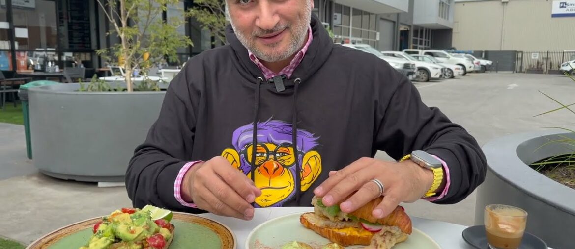 Melbourne is WOW: The Roasting Warehouse, Preston Market, Waterfront, RoadTrip, Italian Food, Drone