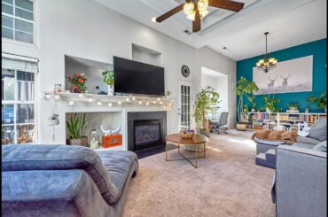 Stunning condo in Harbour View, Suffolk with high ceilings and French doors!