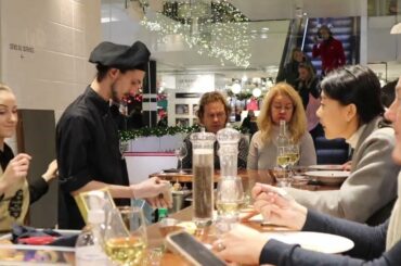 Parisian Lifestyle and Street Style, Dec 22-Shopping, dining & more-Le Gourmet in Galeries Lafayette