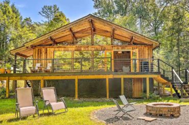 High Falls Restorative Cabin House in the Woods
