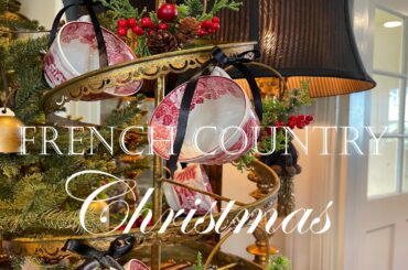 FRENCH COUNTRY CHRISTMAS DECORATE WITH ME || MOVING FURNITURE AROUND IN THE DINING ROOM