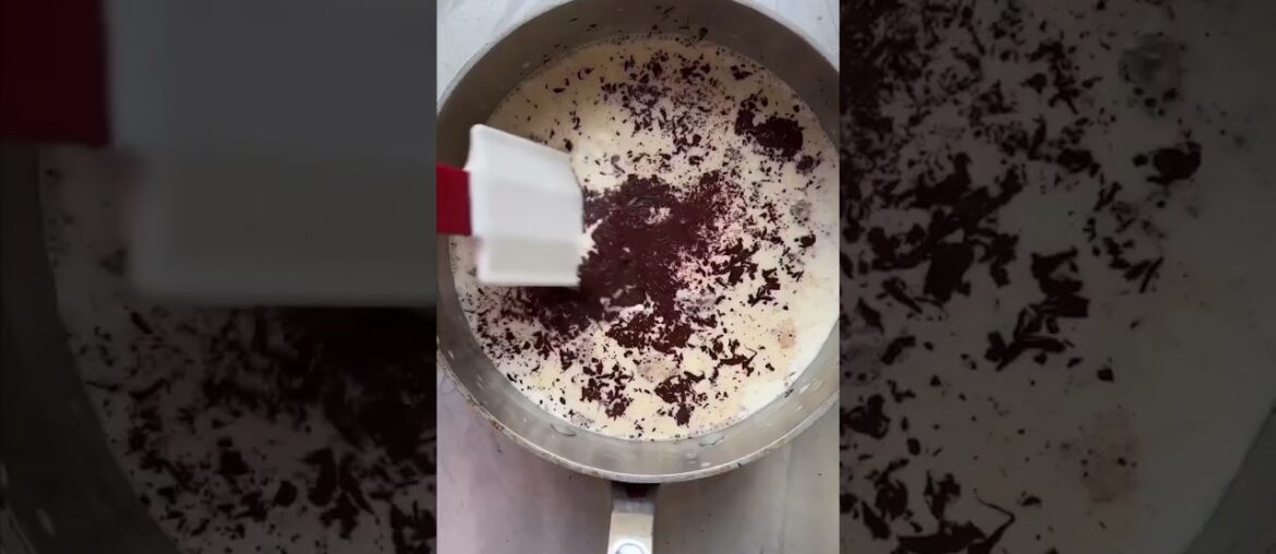 French Style Hot Chocolate instant recipe homemade #hotchocolaterecipe #hotchocolatedrink