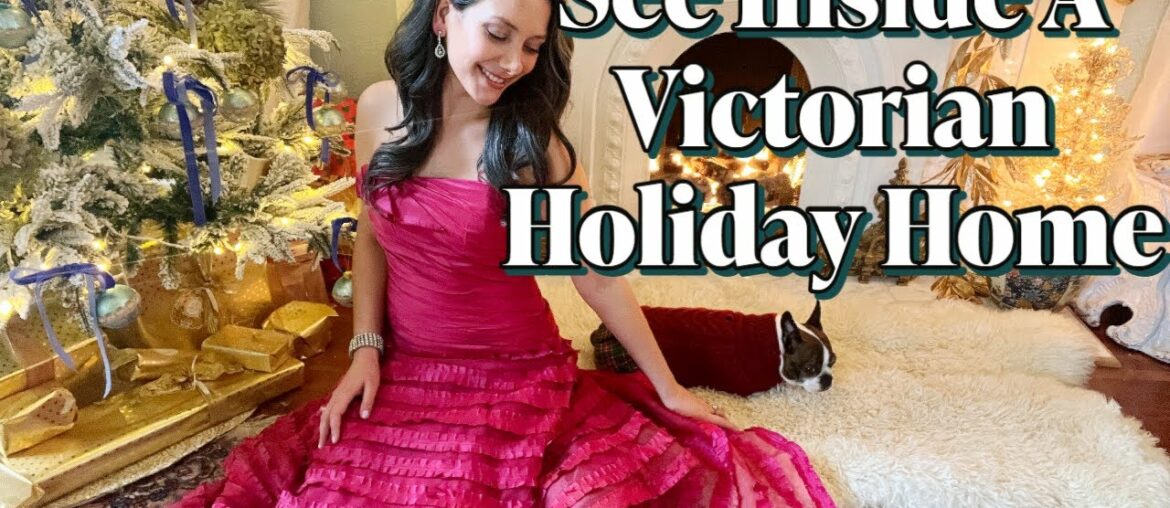 Tour This Historical Victorian Holiday Home Filled With Vintage and Thrift Decor Tour This Historical Victorian Holiday Home Filled With Vintage and Thrift Decor