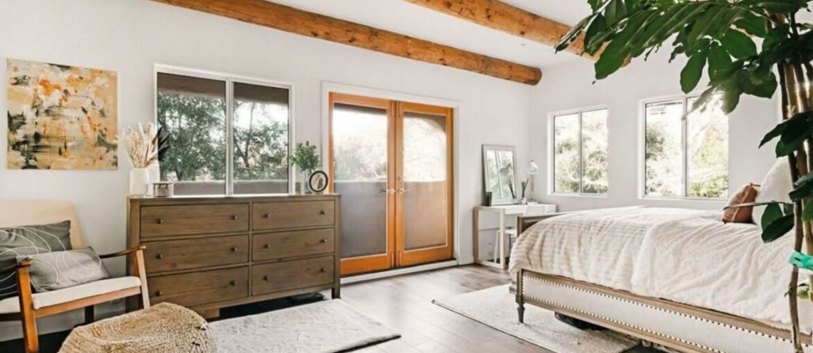 25640 Wildwood Drive, Calabasas, CA 91302 25640 Wildwood Drive, Calabasas, CA 91302