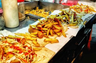 YUMMY MOUTHWATERING Afghan Style French Fries | Afghani Burger Recipe Street Food Pakistan