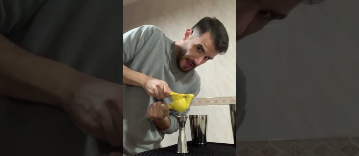 Sparkling wine with a sidecar cocktail to celebrate the new year Sparkling wine with a sidecar cocktail to celebrate the new year