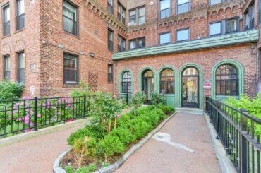 83-00 Talbot Street Apt 3A, Kew Gardens, NY
