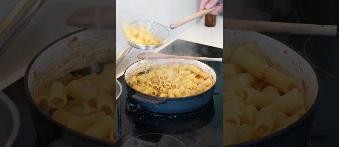 Tumami rigatoni with fennel and zucchini. #shorts Tumami rigatoni with fennel and zucchini. #shorts