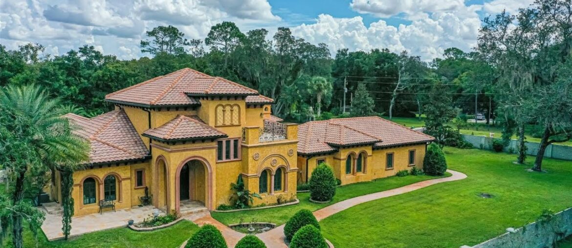 Luxury Mediterranean House #homebuyers